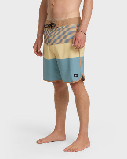 Quick Silver Surfsilk Tijuana 19" Boardshorts - Rattan