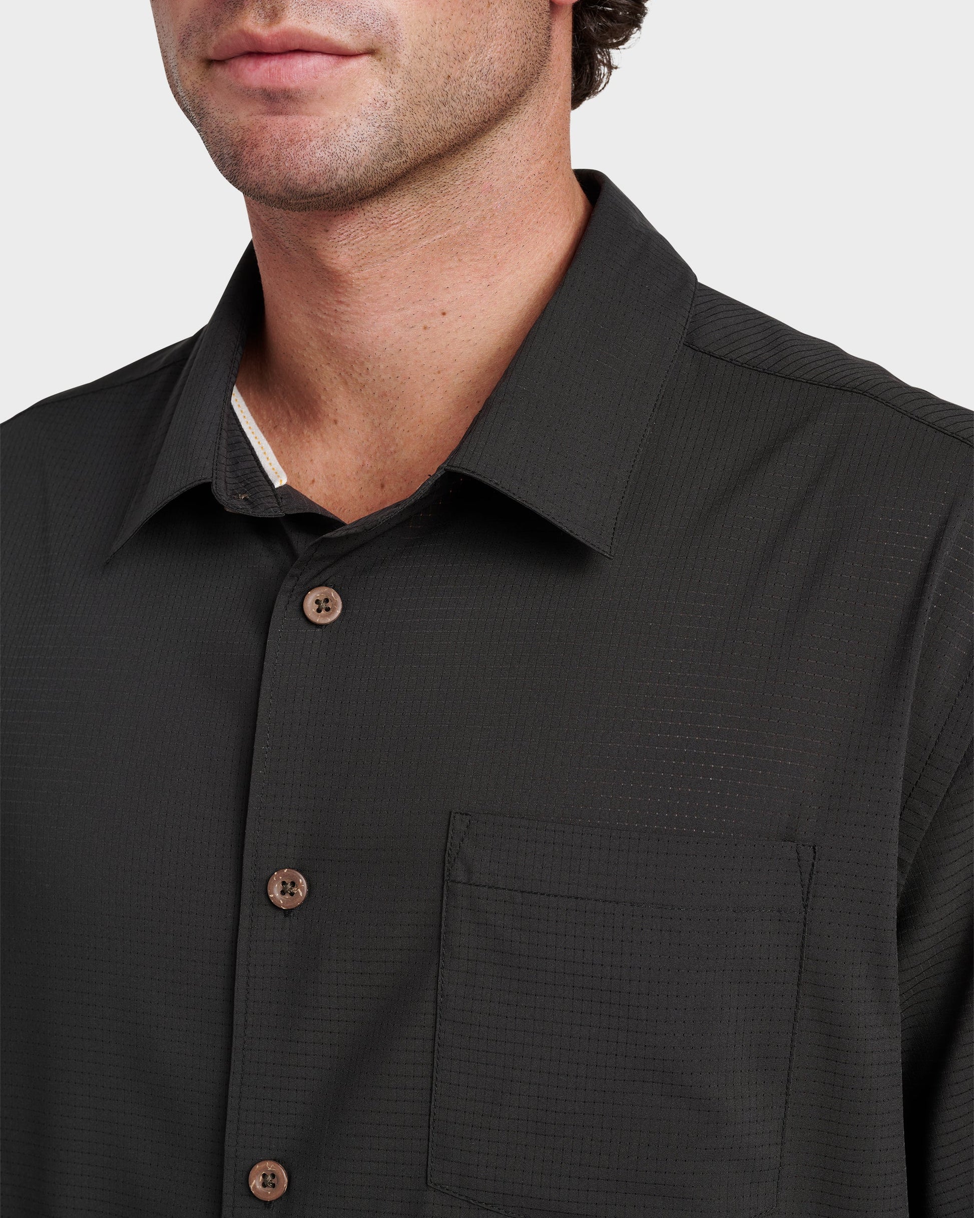 Quick Silver Chaser Short Sleeve Woven Shirt - Phantom