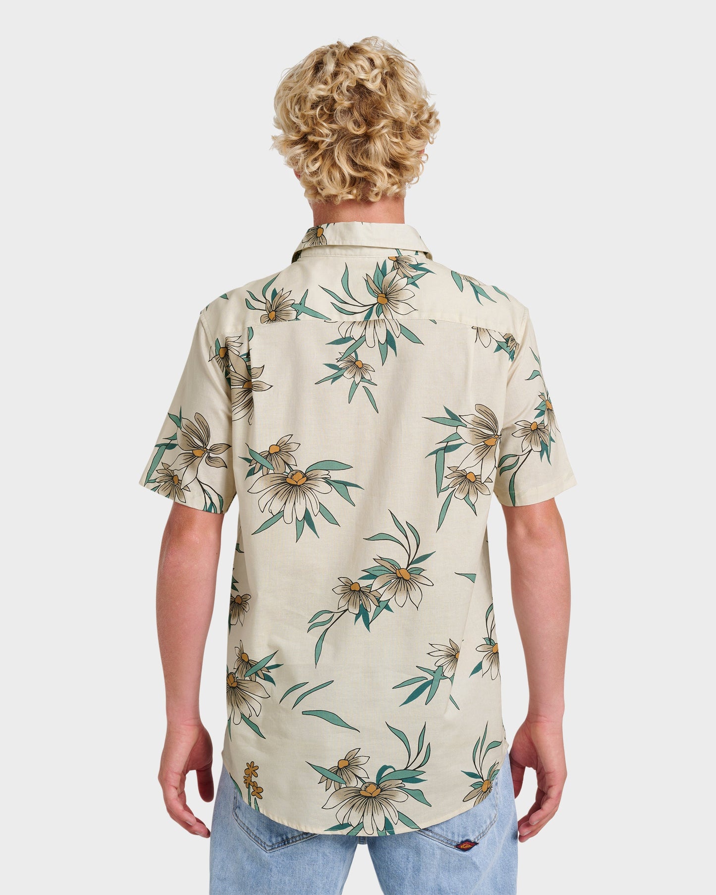 Quick Silver Costal Flora Classic Short Sleeve Shirt - Moonstruck