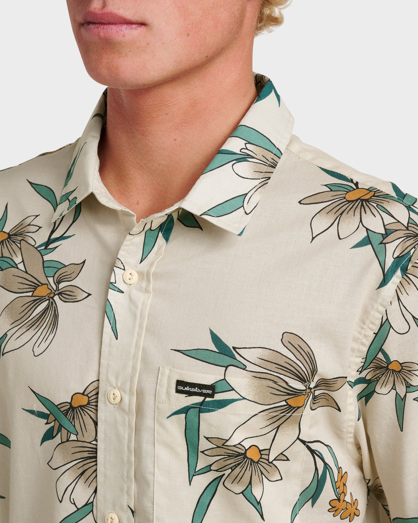 Quick Silver Costal Flora Classic Short Sleeve Shirt - Moonstruck