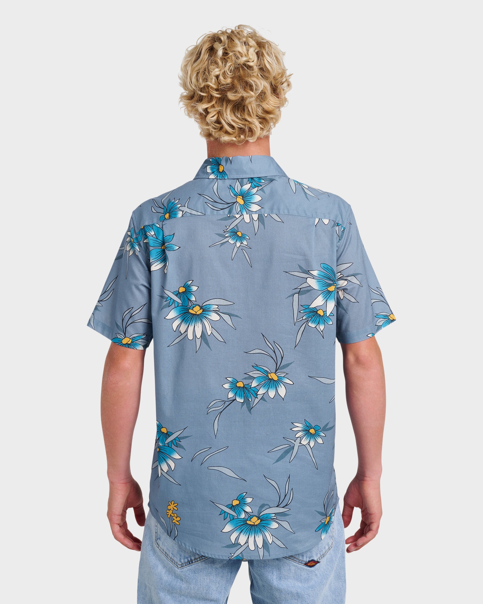 Quick Silver Costal Flora Classic Short Sleeve Shirt - Coronet Blue