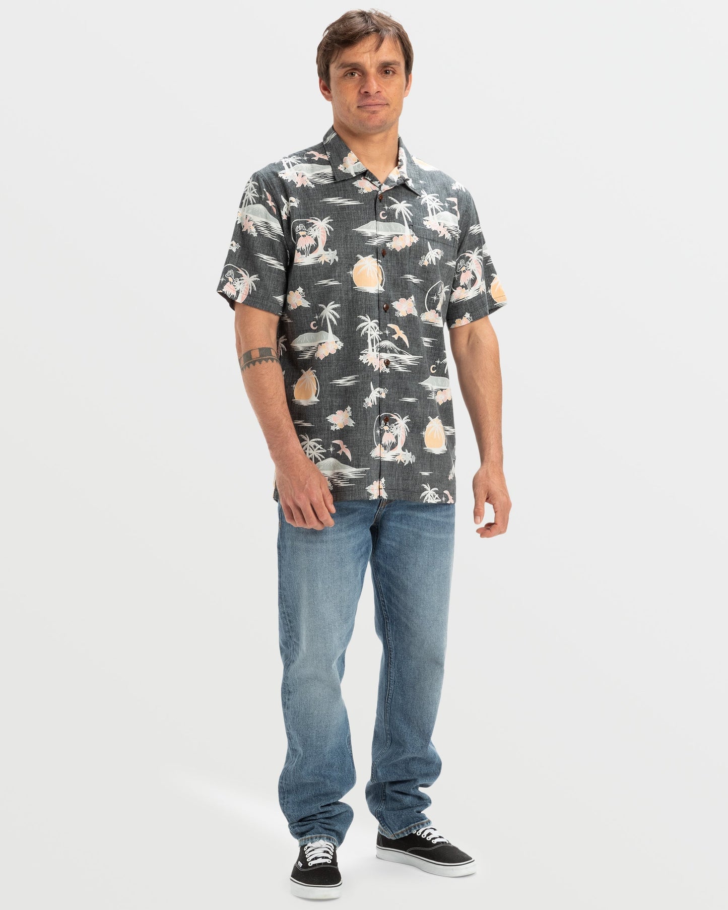 Quick Silver DNA Destination Island Short Sleeve Shirt - Black