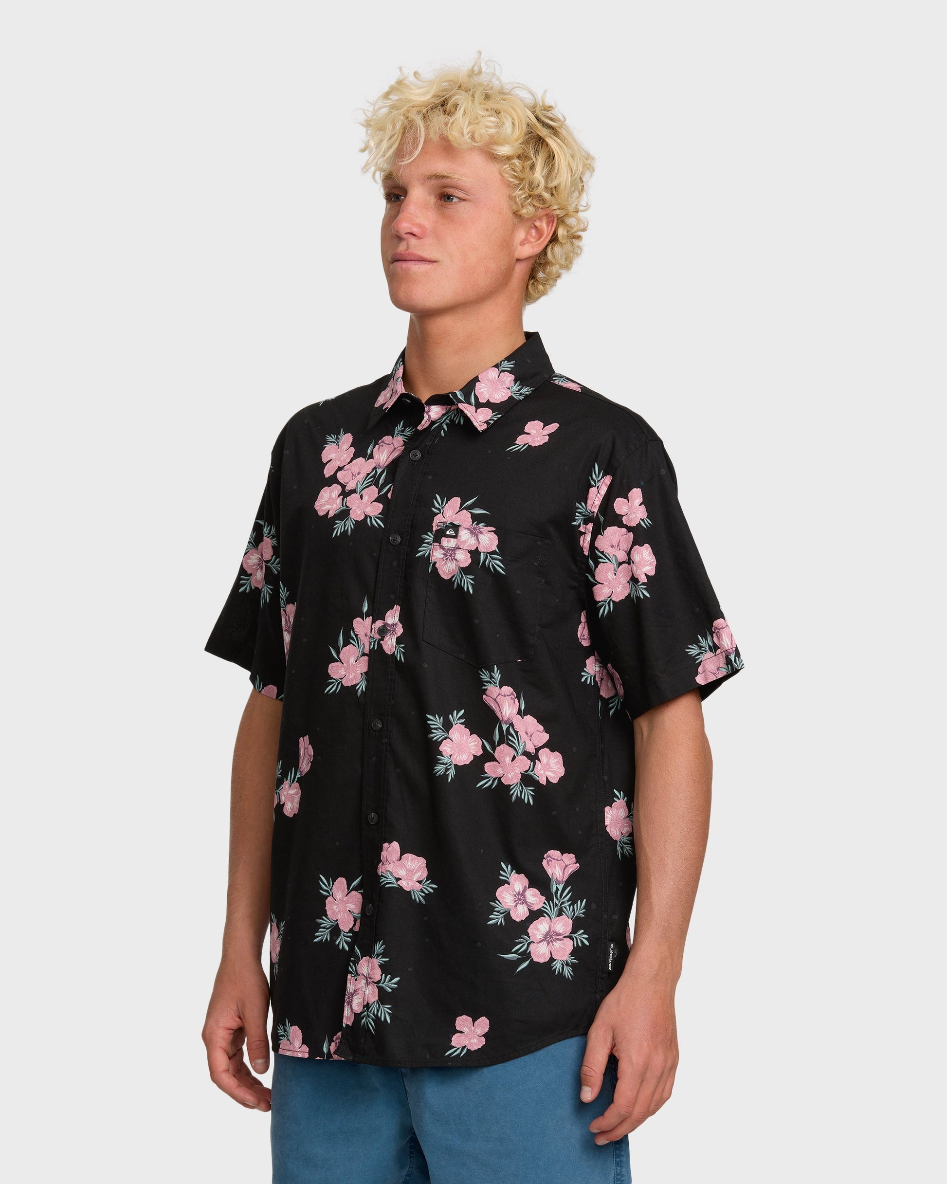 Quick Silver Habitats Classic Short Sleeve Shirt - Black