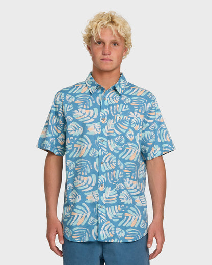 Quick Silver Shades Classic Stretch Short Sleeve Shirt - Niagara