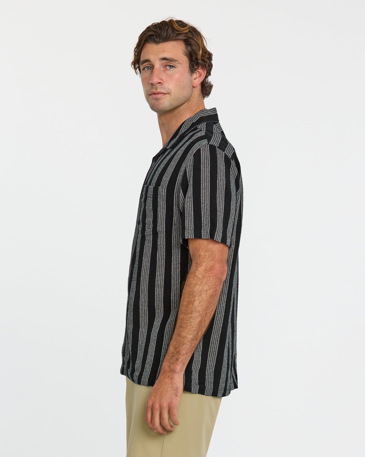 Quick Silver Nightfall Island Short Sleeve Shirt - Black