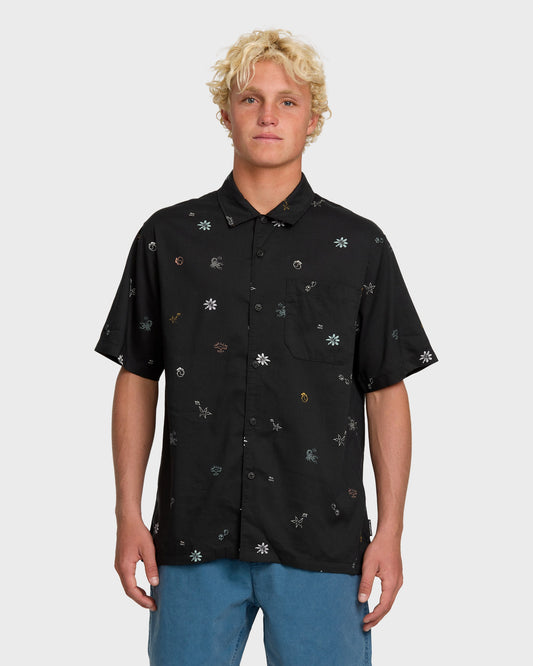 Quick Silver Beach Club Classic Short Sleeve Shirt - Black