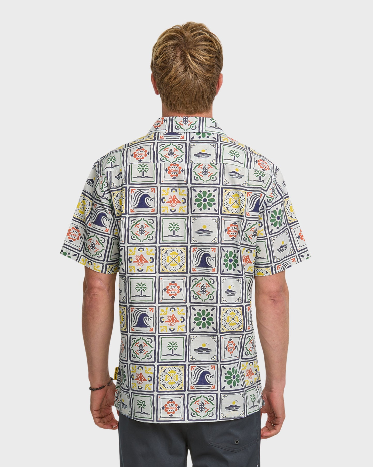 Quick Silver Quiksilver x Pacifico Baja Casual Short Sleeve Shirt - Off White