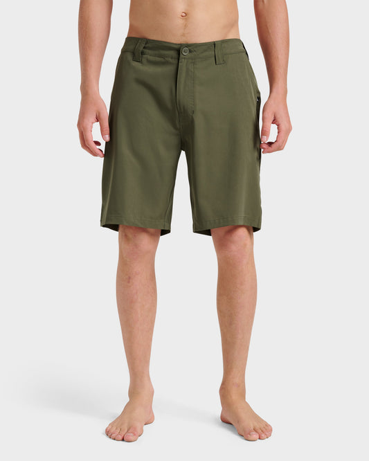 Quick Silver Union Amphibian 20" Hybrid Shorts - Grape Leaf