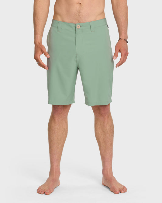 Quick Silver Union Amphibian 20" Hybrid Shorts - Herb