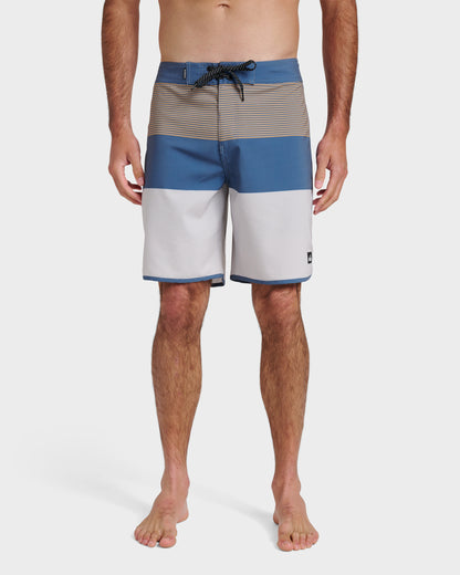Quick Silver Surfsilk Tijuana 19" Boardshorts - China Blue