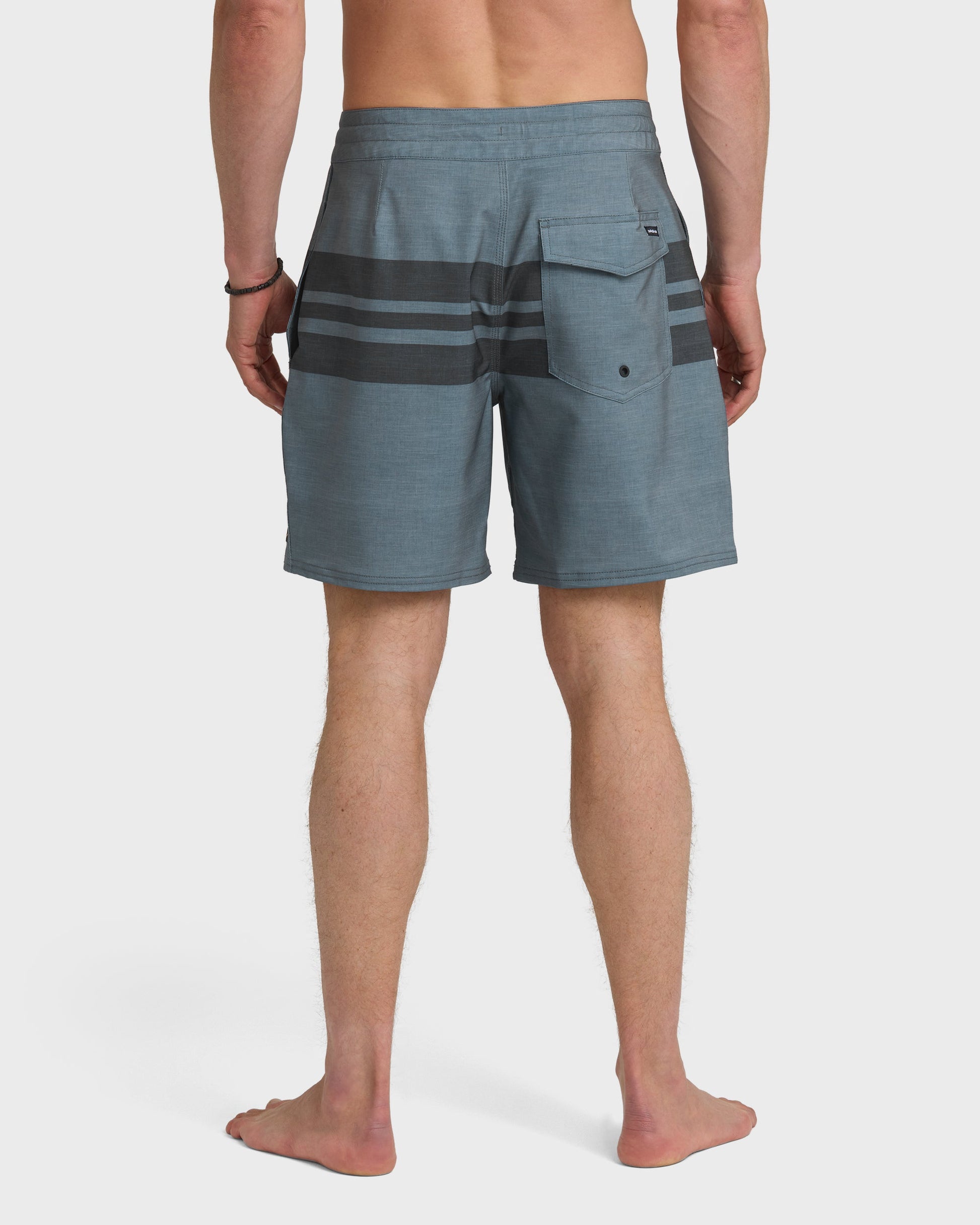 Quick Silver Surfsilk Street Trunk 18" Boardshorts - Black