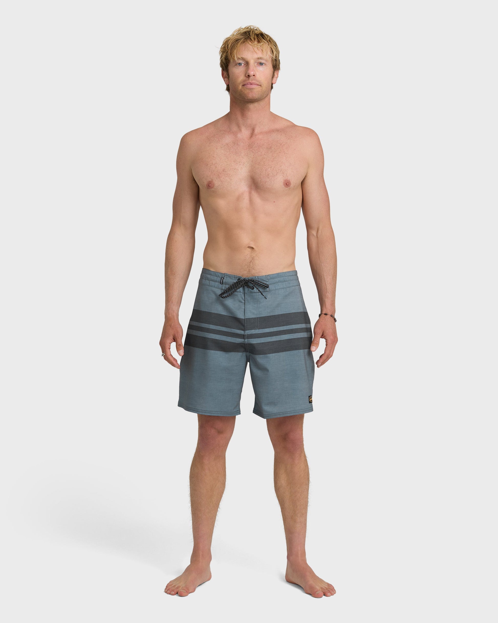 Quick Silver Surfsilk Street Trunk 18" Boardshorts - Black