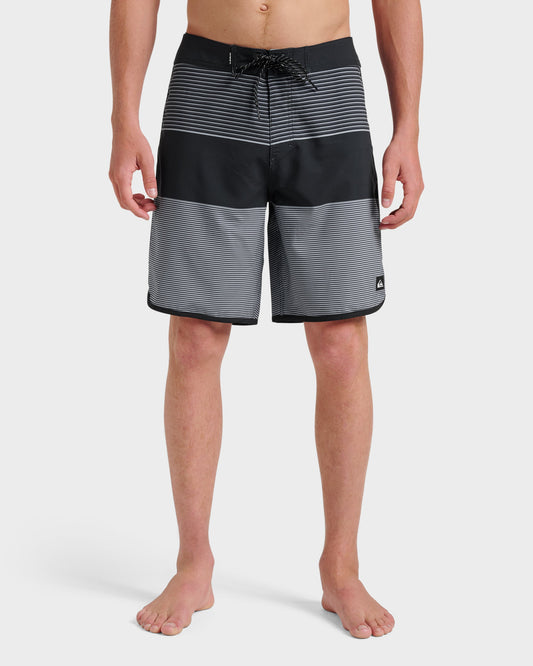 Quick Silver Surfsilk Tijuana 19" Boardshorts - Black