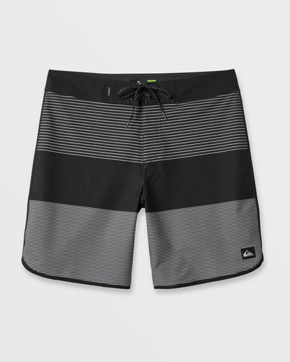 Quick Silver Surfsilk Tijuana 19" Boardshorts - Black