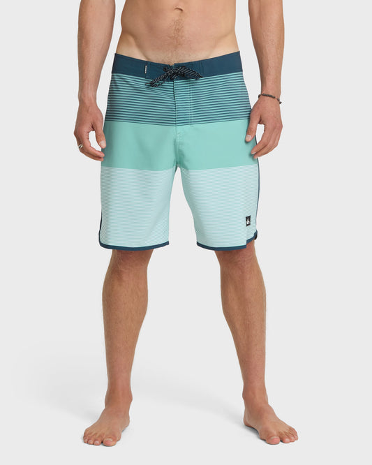 Quick Silver Surfsilk Tijuana 19" Boardshorts - Aqua Blue