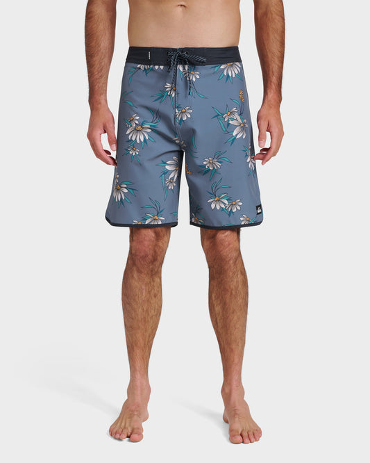 Quick Silver Surfsilk Costal Flora 19" Boardshorts - China Blue